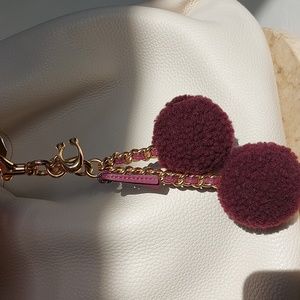 COACH 1941 Oxblood Shearling Charm Rare🖤❤️🖤